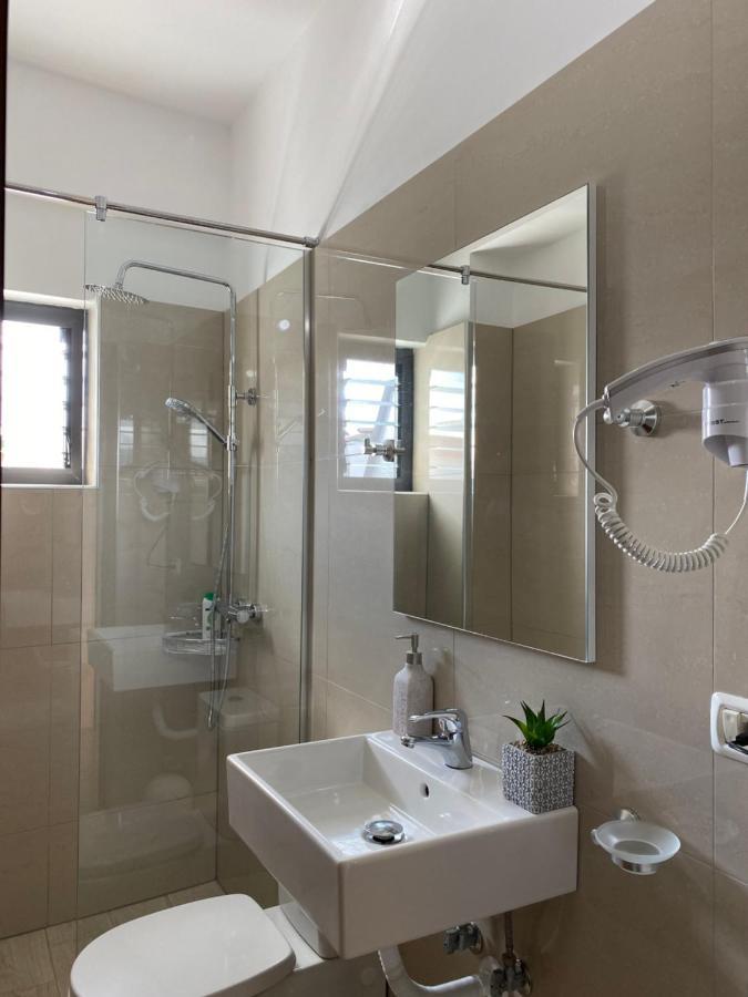 Hotel White Ksamil