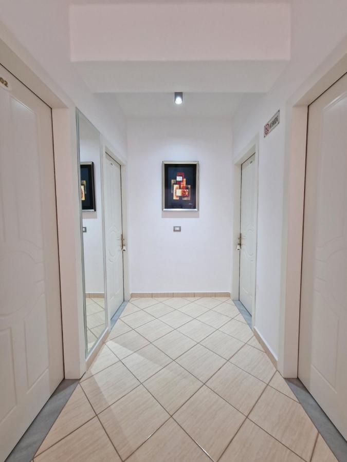Hotel White Ksamil