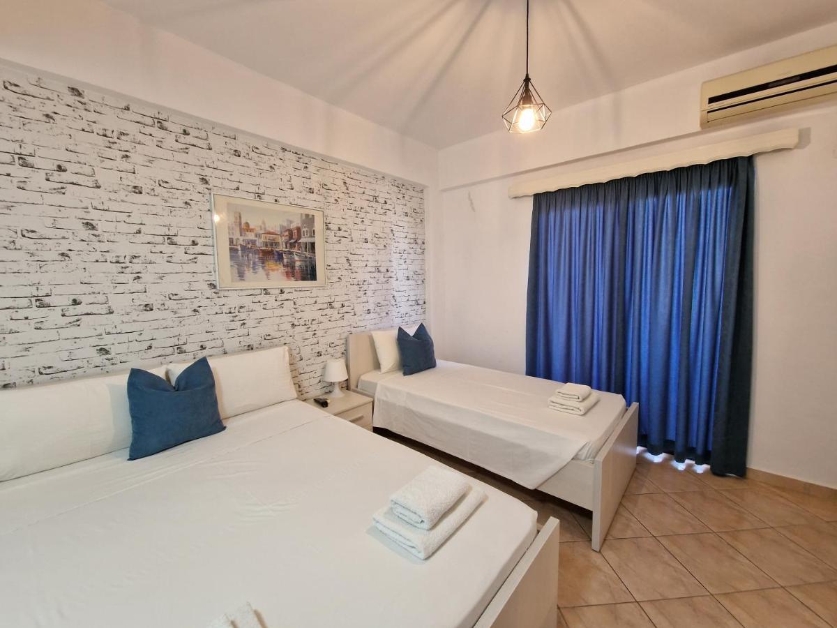 White 3*