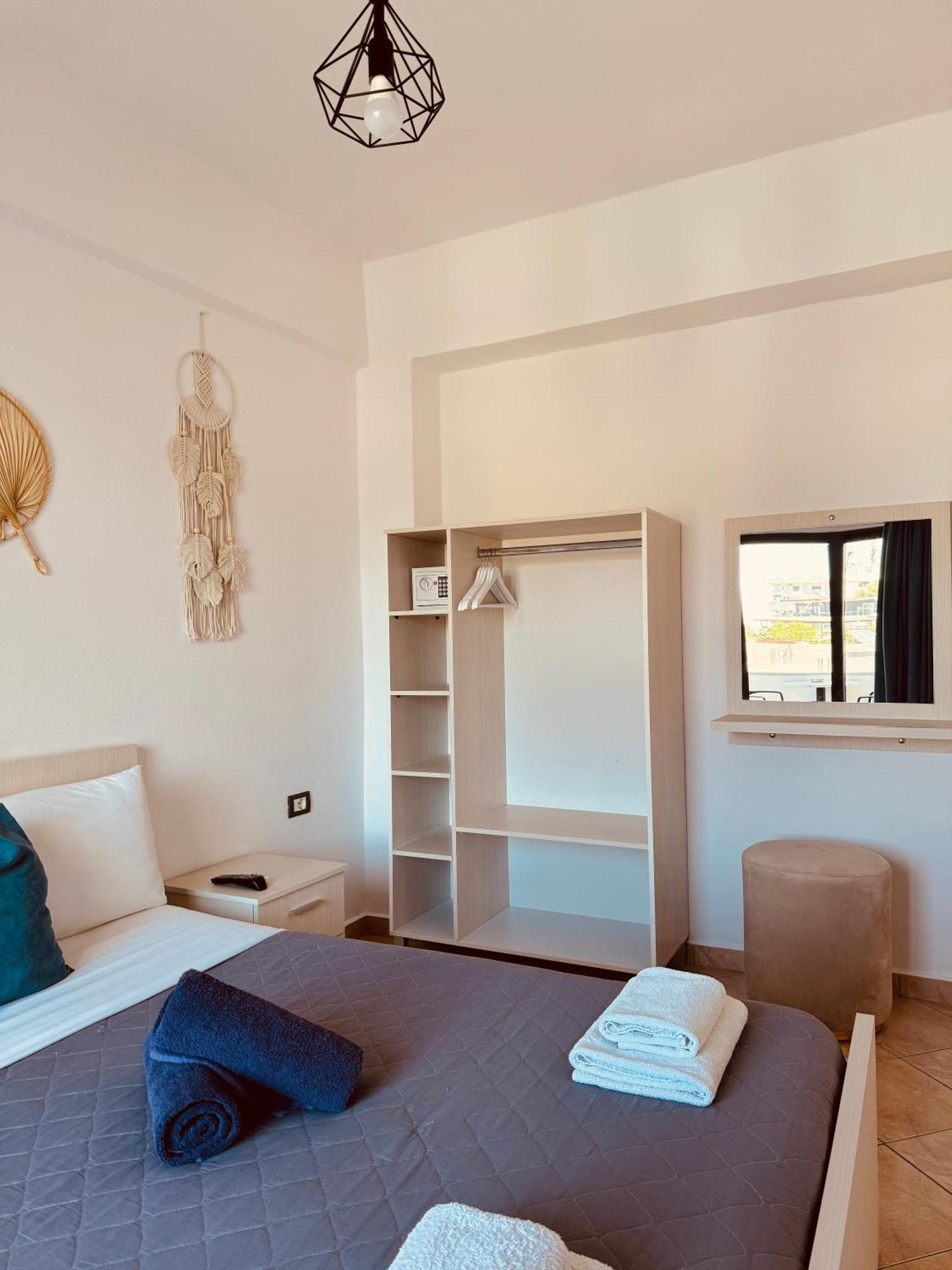 White Hotel 3*